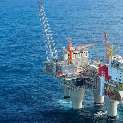 Carrying out Security Assessments and development of Security Plans for ships, port facilities and oil rigs