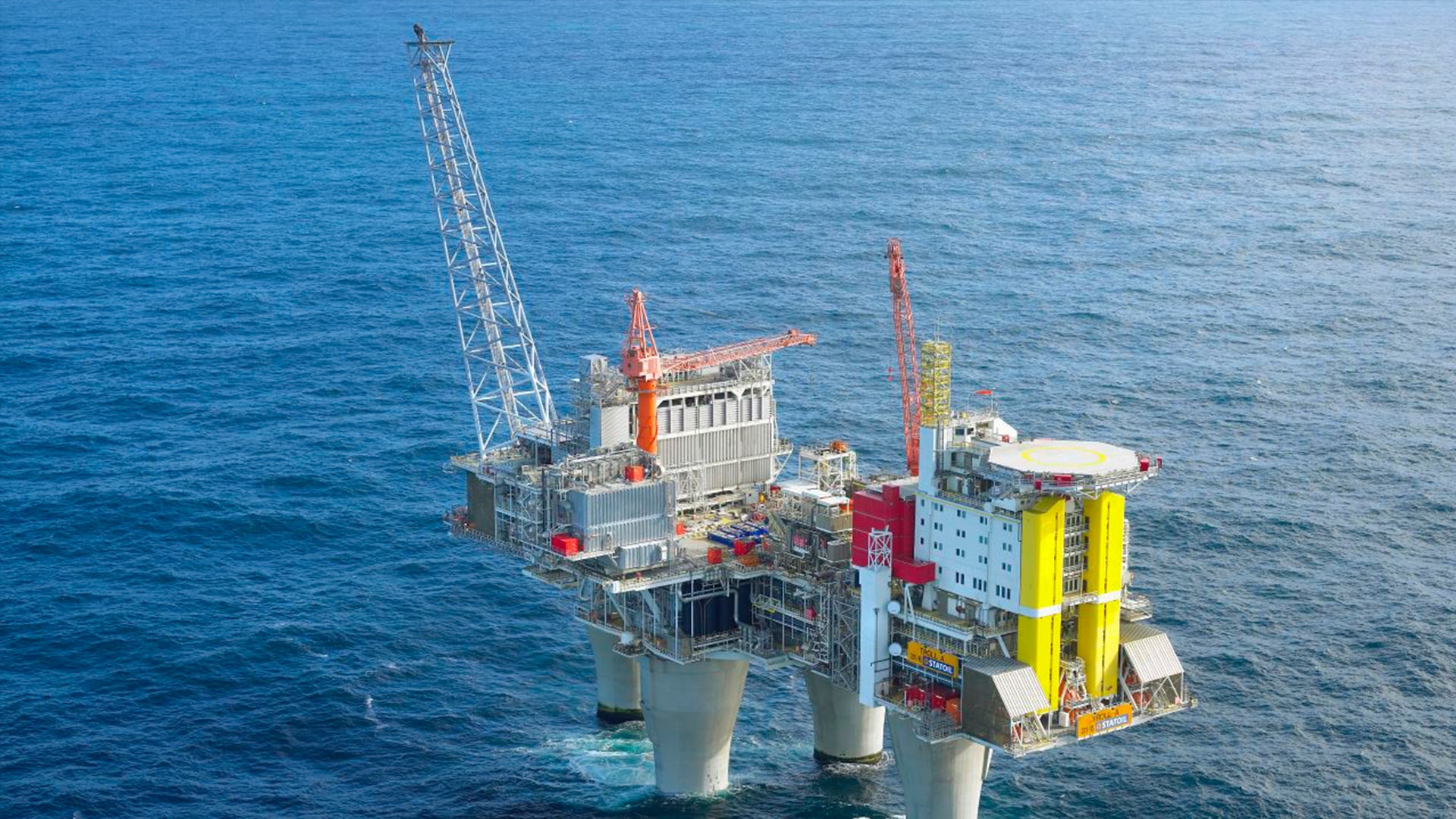 Carrying out Security Assessments and development of Security Plans for ships, port facilities and oil rigs