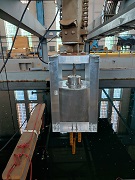 Испытания гидроакустики в бассейне